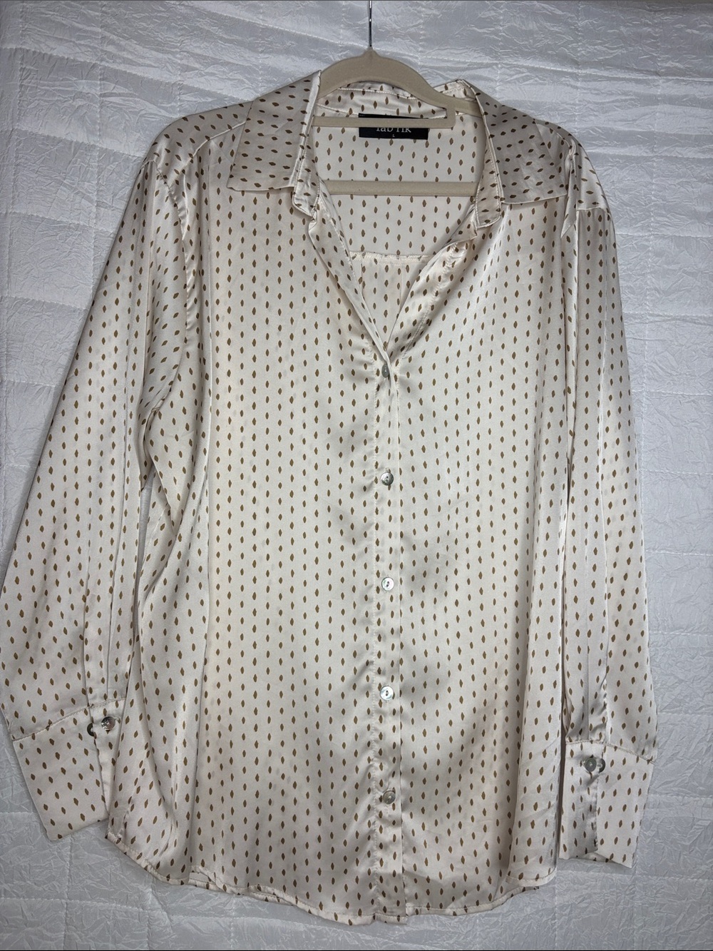 Fab’rik Satin Button Front Blouse Ivory Gold Print Long Sleeve Size L